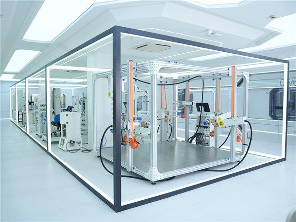 风M6 Pro+引领电竞椅行业技术革新pg电子模拟器科技攻坚 十年深耕：傲(图2)